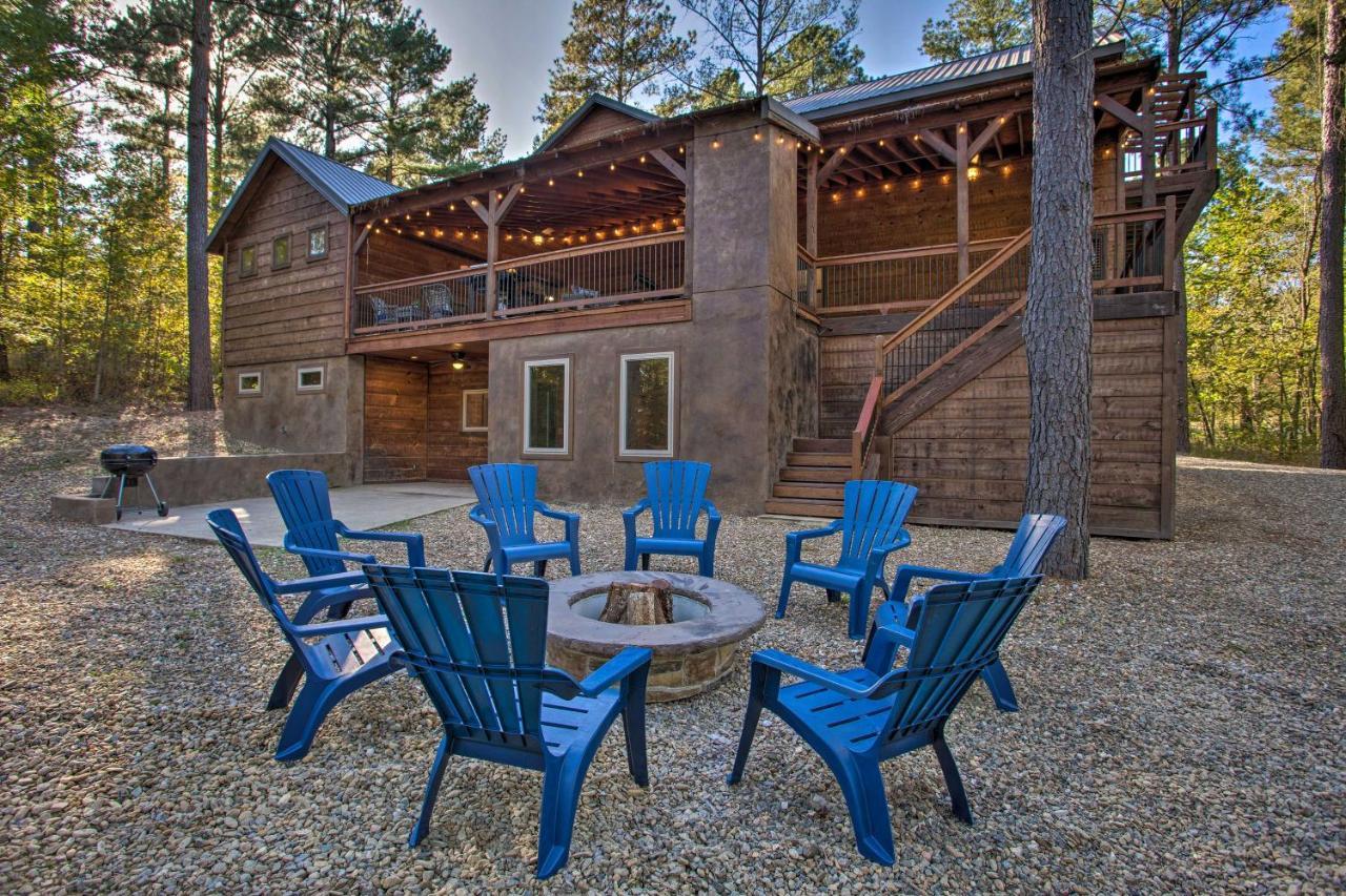 Luxe Broken Bow Cabin Game Room, Fire Pit And Deck! Exterior foto