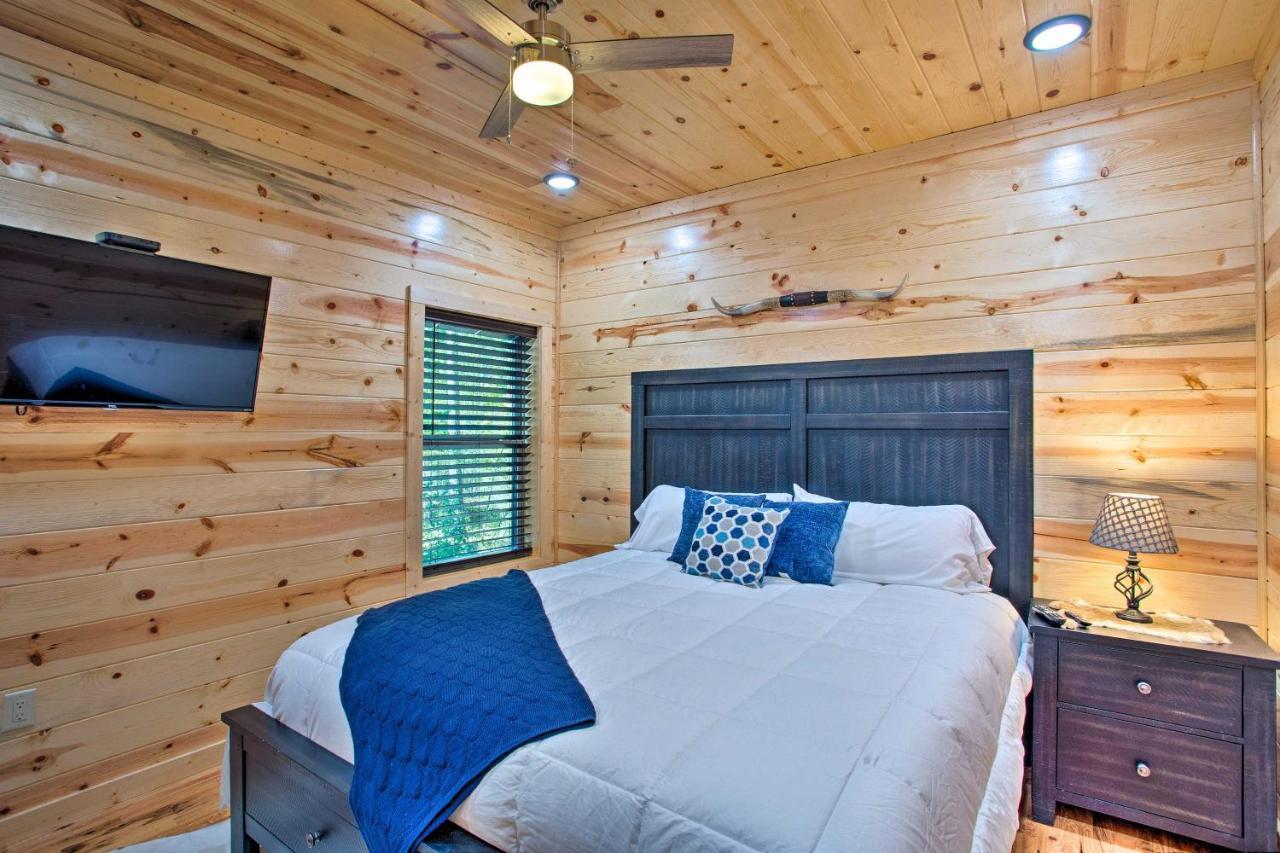 Luxe Broken Bow Cabin Game Room, Fire Pit And Deck! Exterior foto